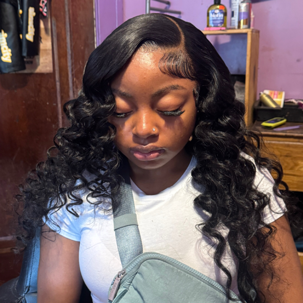 wand curls at KAYTHEESTYLIST in detroit, MI