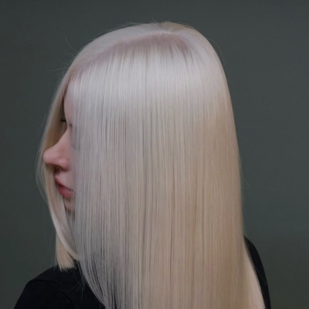 Bleach & Tone at Julie Hair Co in Manhattan Beach, CA