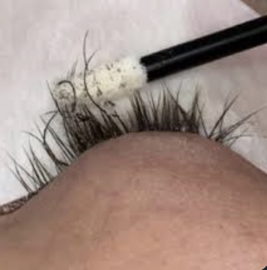 Lash Extensions Removal