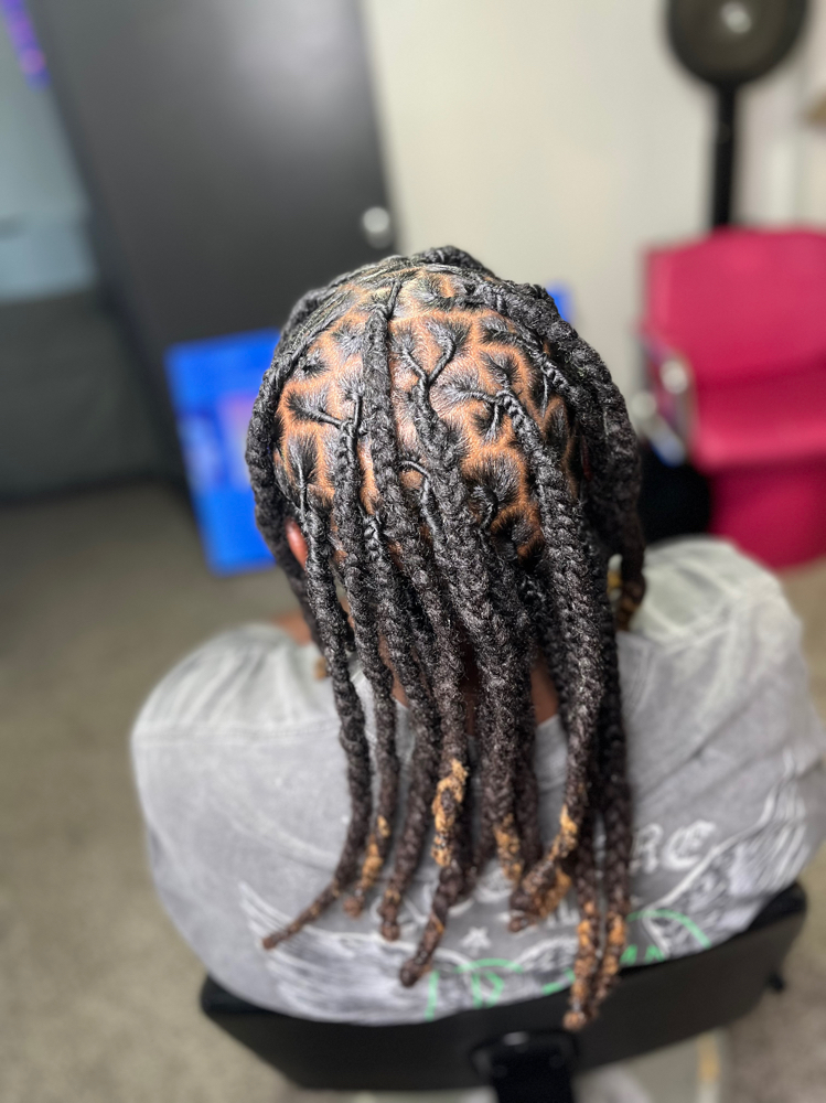 Retwist w/ Style (11&up) at Loc’d N w/ Ajaa in Flint, MI