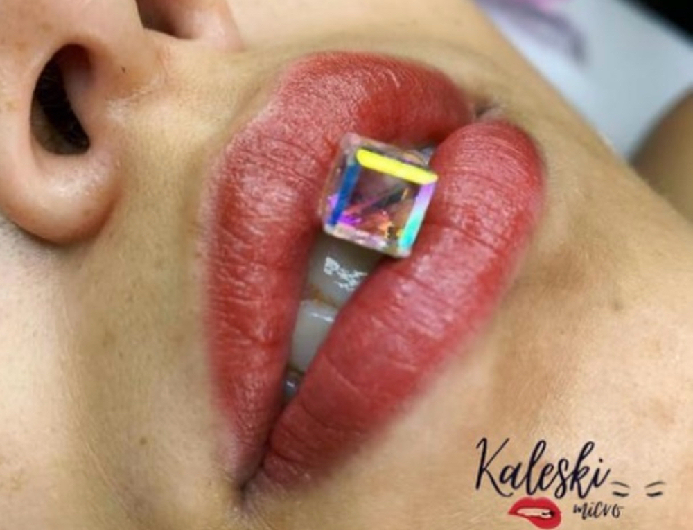 Microlip Touch-up