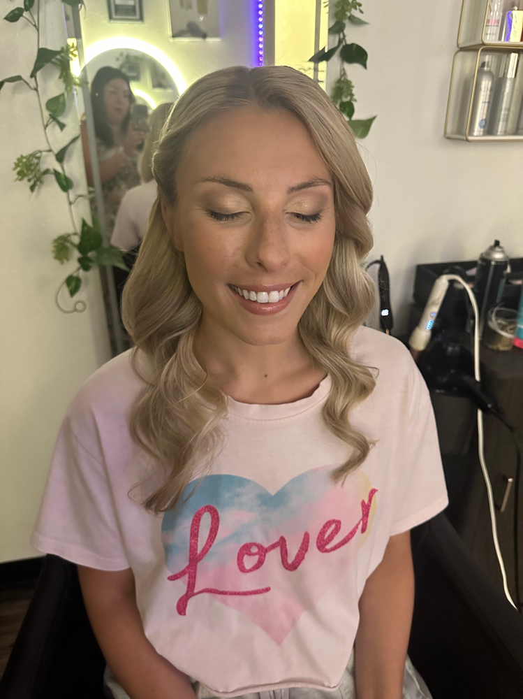 Hairstyle & Makeup Application