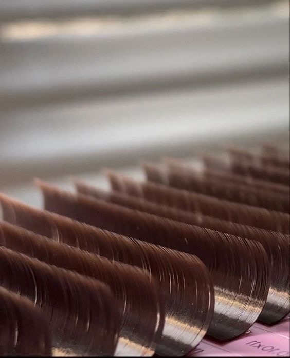 Natural Brown Light Set Lashes