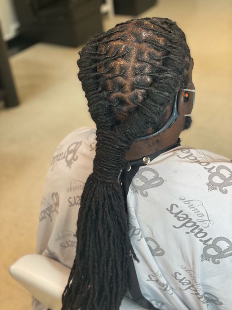 Retwist/Style Long (Lower Back)