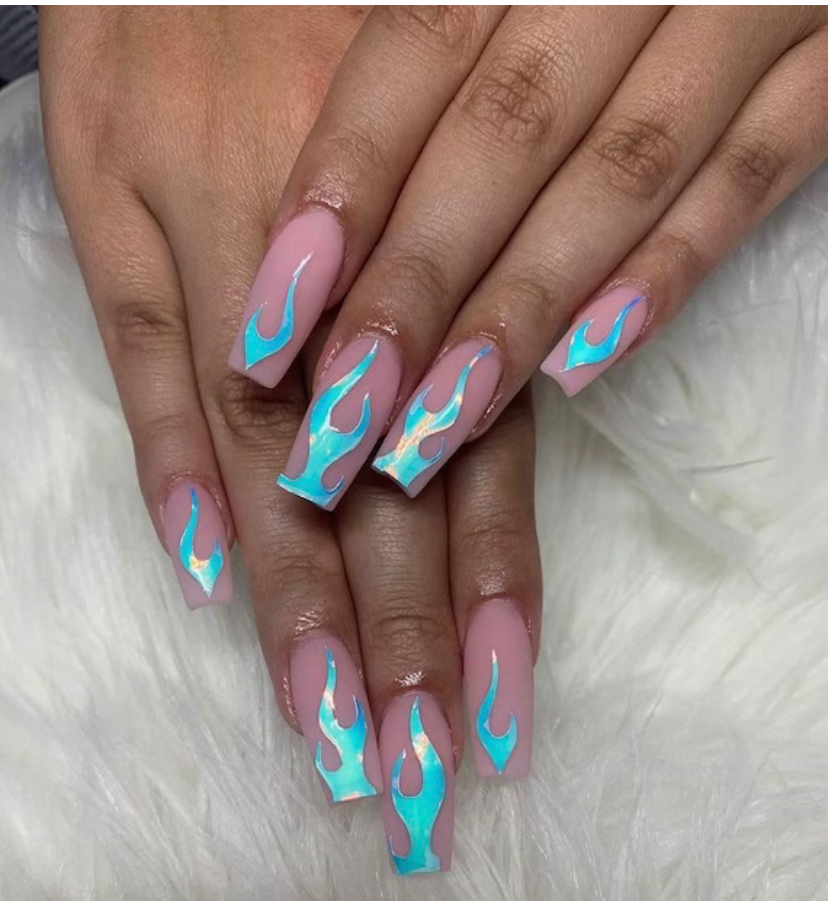 Holographic Nail Art