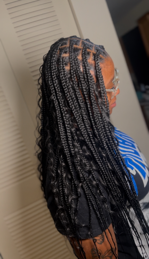 Medium Knotless at Hair By La in Akron, OH