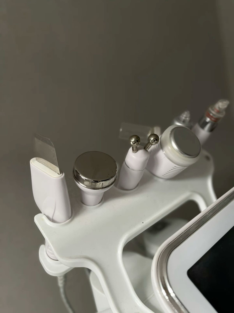 Hydro Facial