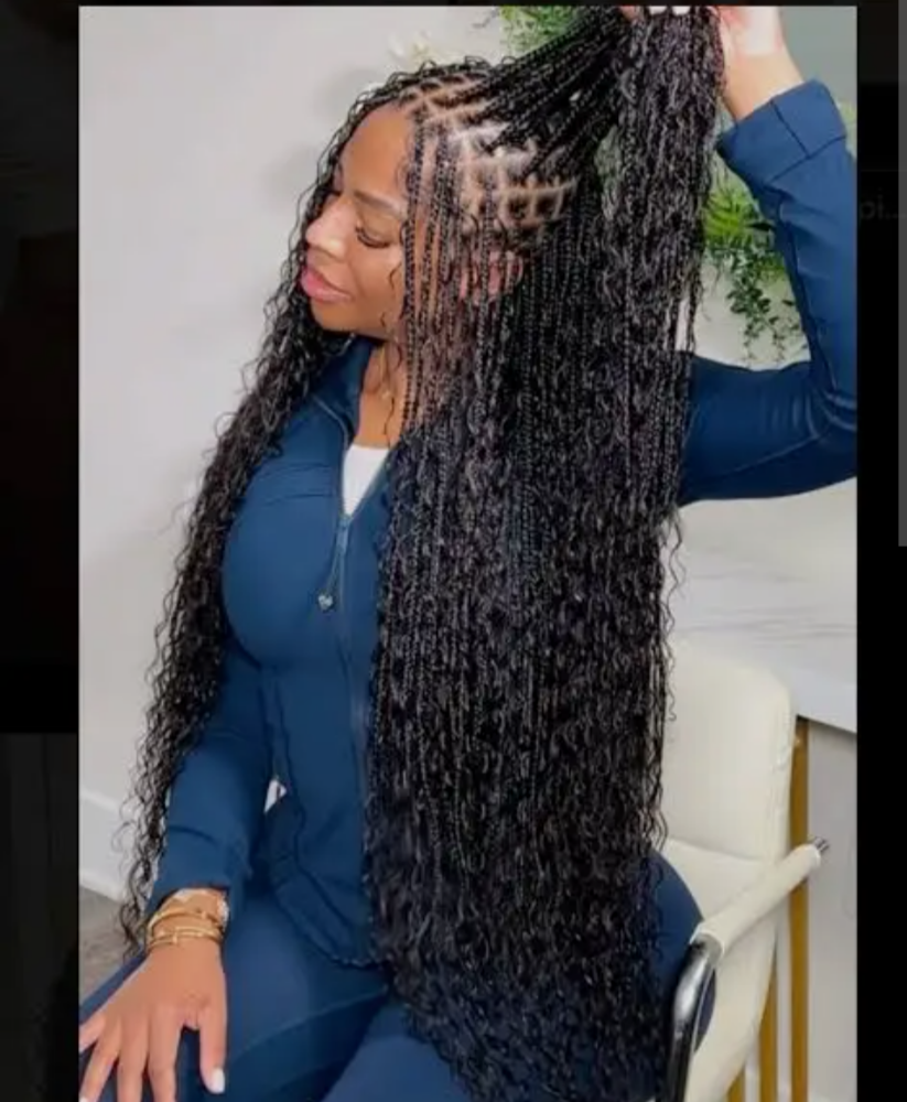 Boho Smeduim at Vicky's Hairbraiding in Frederick, MD