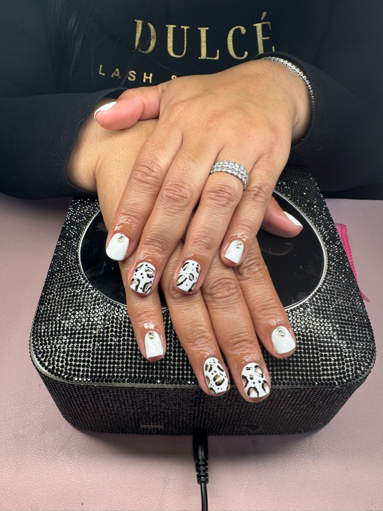 Gel Manicure With Nail Art