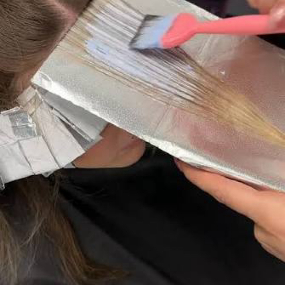 Face Framing Highlight at Style Envy beauty bar in murrysville, PA