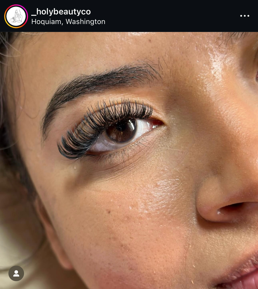 Hybrid Full Set at Holy Beauty Co in Kennewick, WA