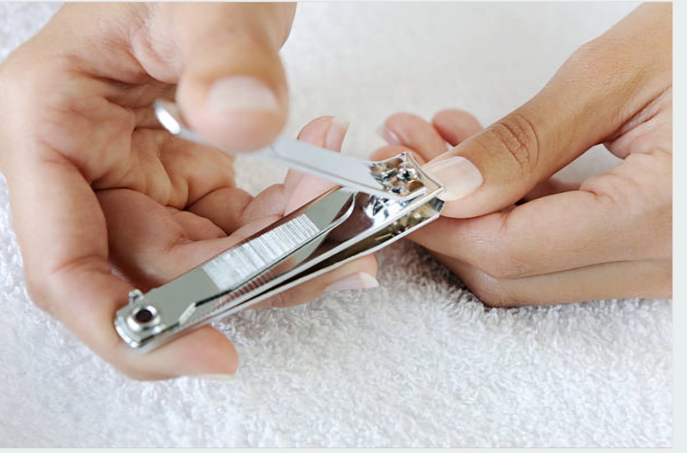 Nail Cutdown