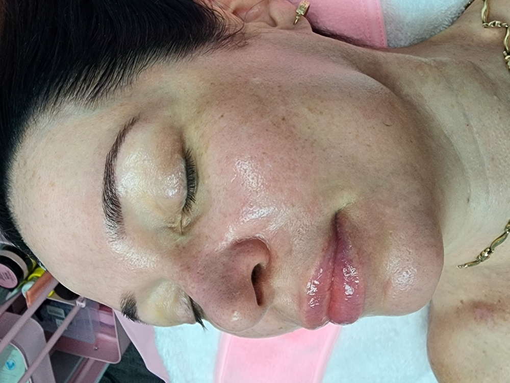 Vitamin C Glow Facial