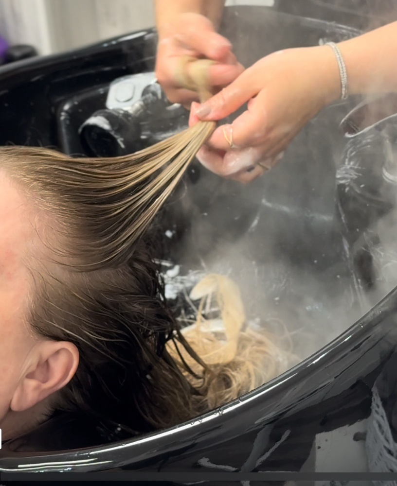 Ozone Therapy- Deep Hydration