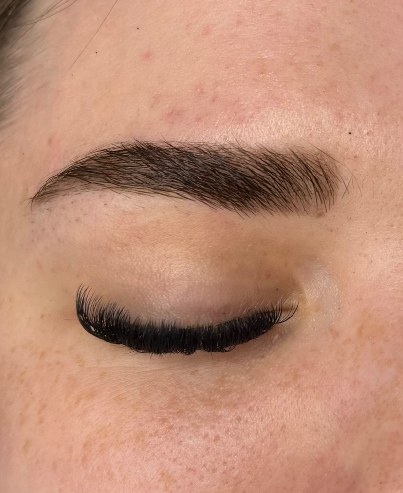 Eyebrow Tinting