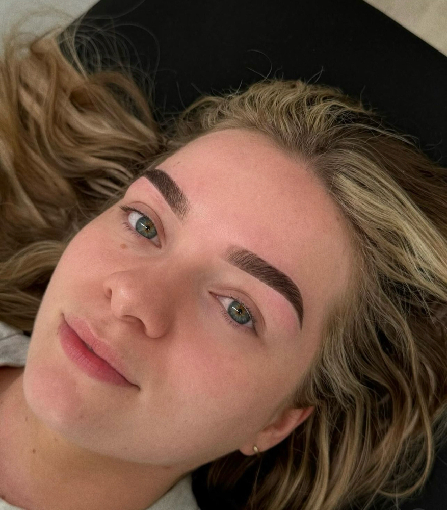 Henna brows , Wax & Shaping