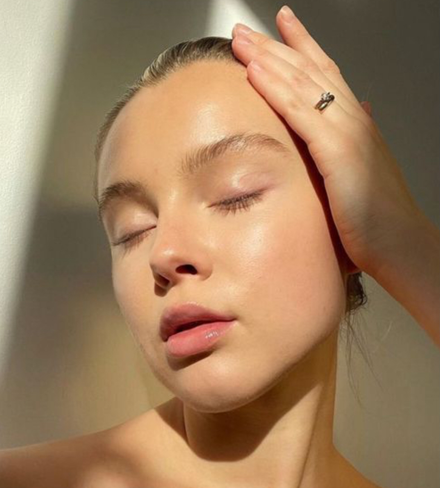 OXYGEN FACIAL + DERMAPLANE
