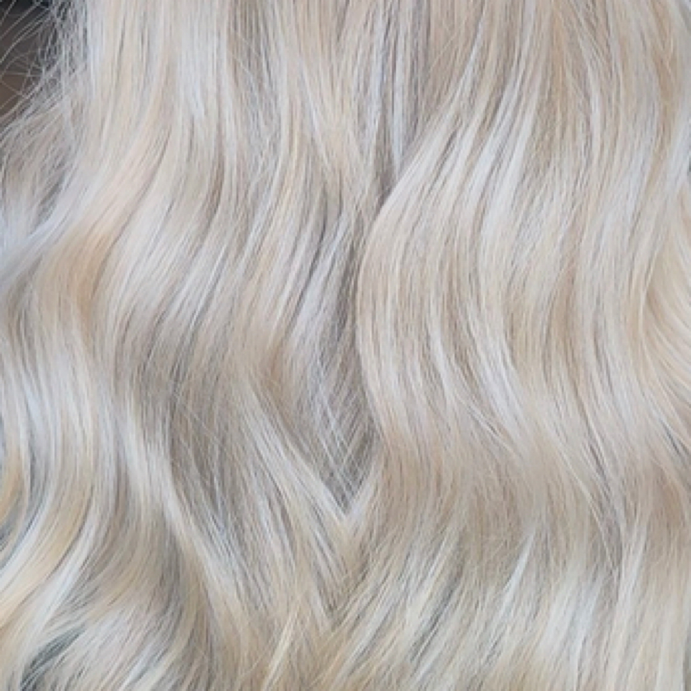 Full Dimensional Highlight at Beauty with ZoeyAnn in Vandalia, OH