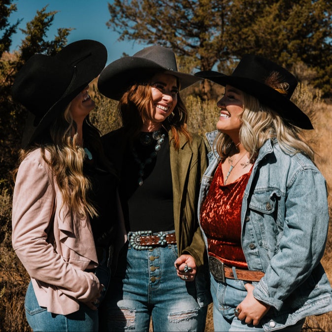 ✨️ Color Consultation ✨️