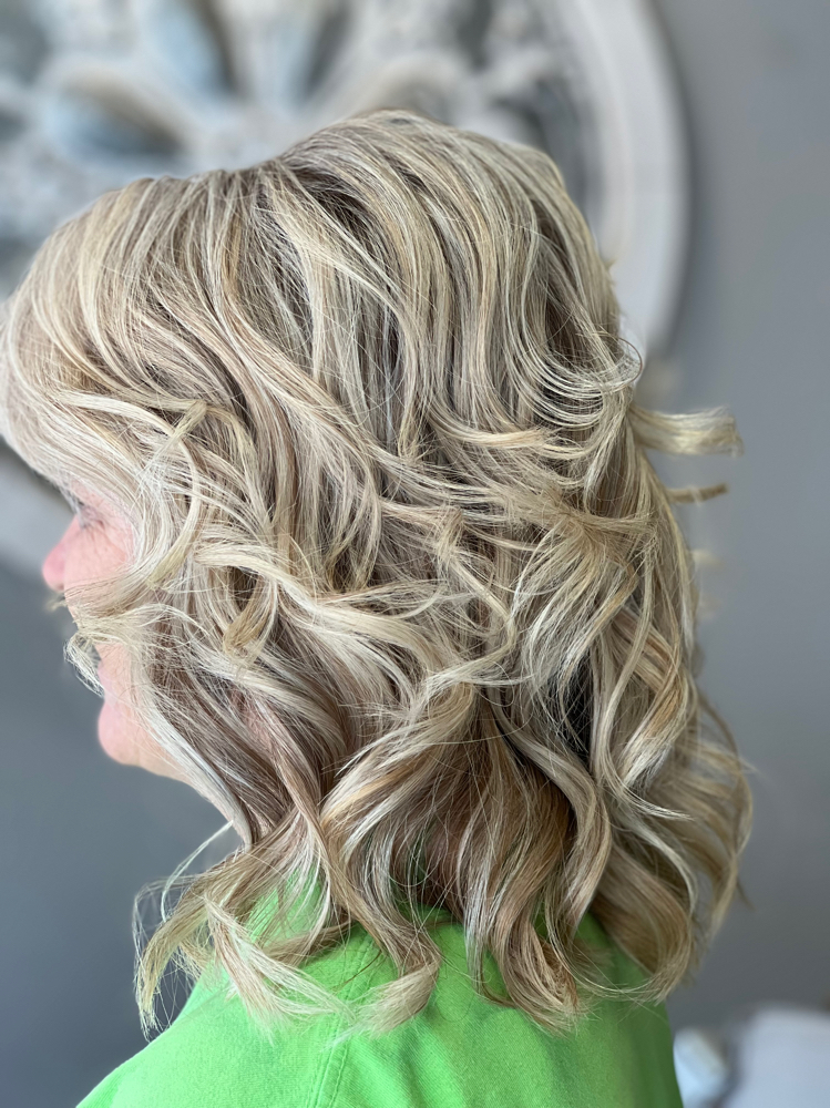 Dana - Haircut w/ Color Service