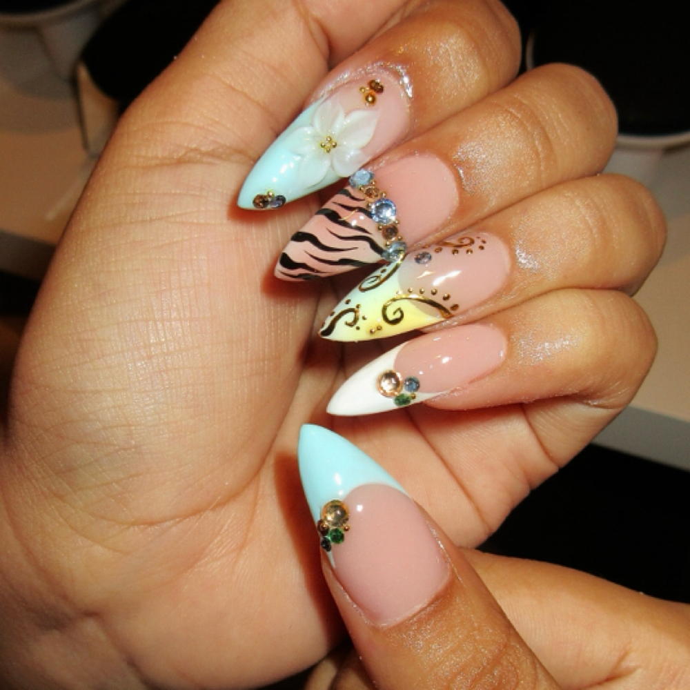Medium Acrylic Full Set at Rnailz LLC in Burnsville, MN