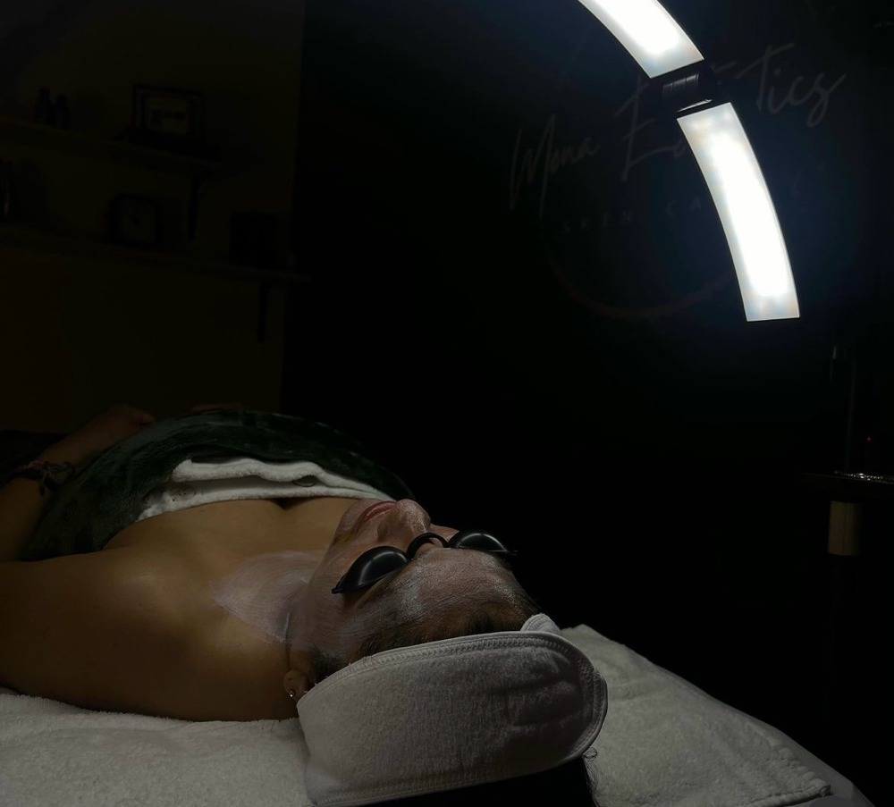 Nutmeg Fall Facial