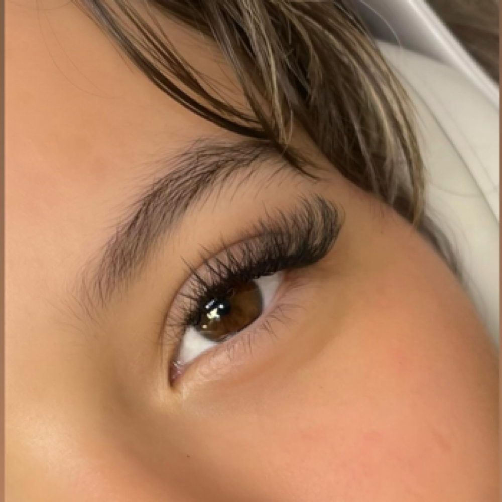 Hybrid Full Set at LashBeautyBar954 in oakland park, FL