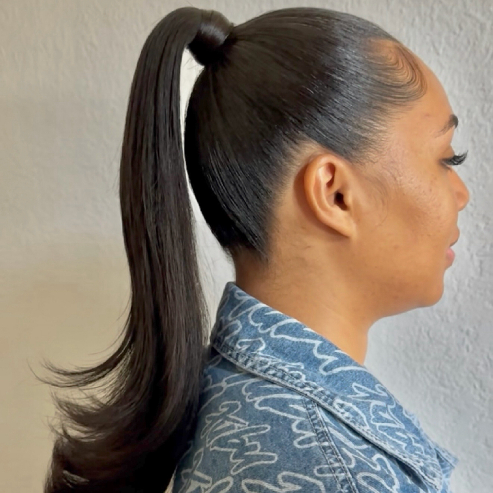 Upstyle Service at Julienne Moore in California, CA