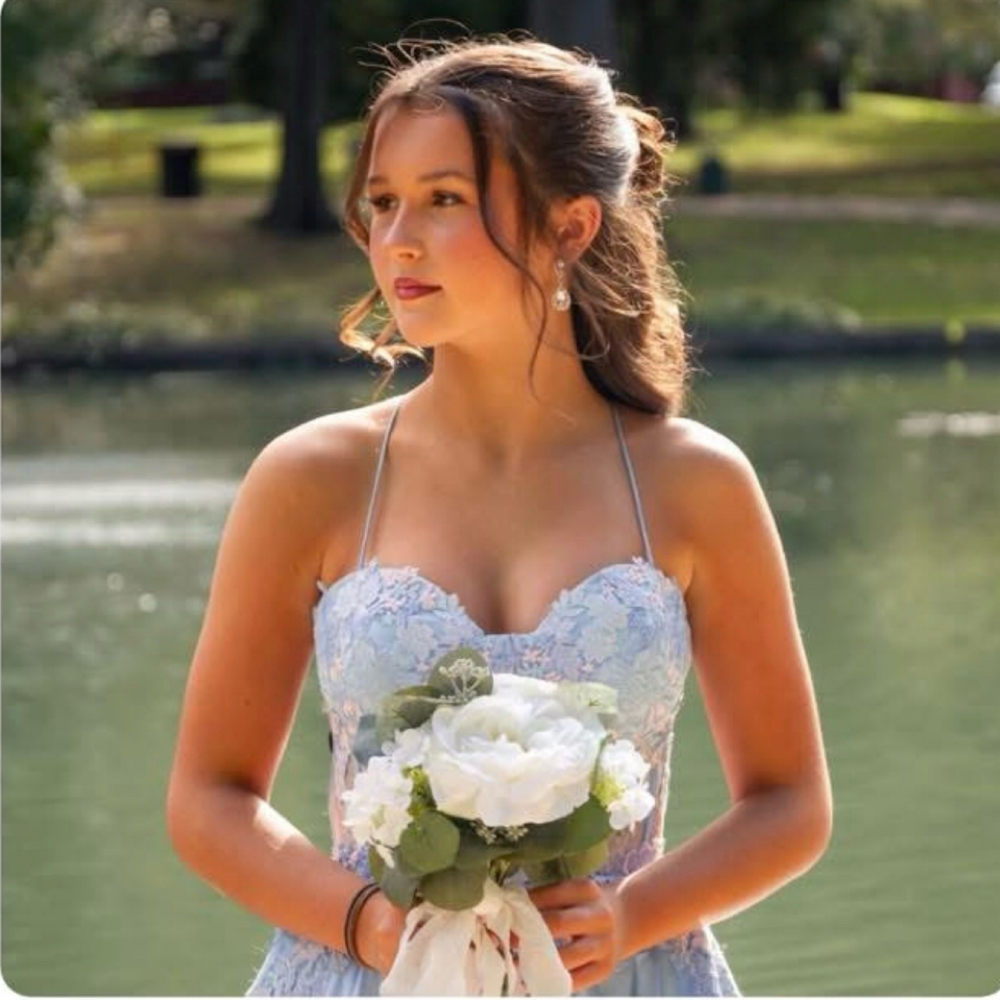 Bride Glow – Light/Medium at Haus Of Glow in Wheelersburg, OH