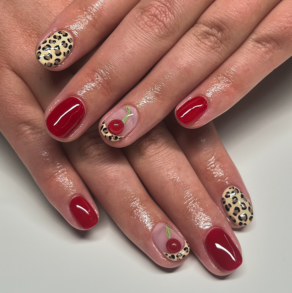 Rubber Base Manicure