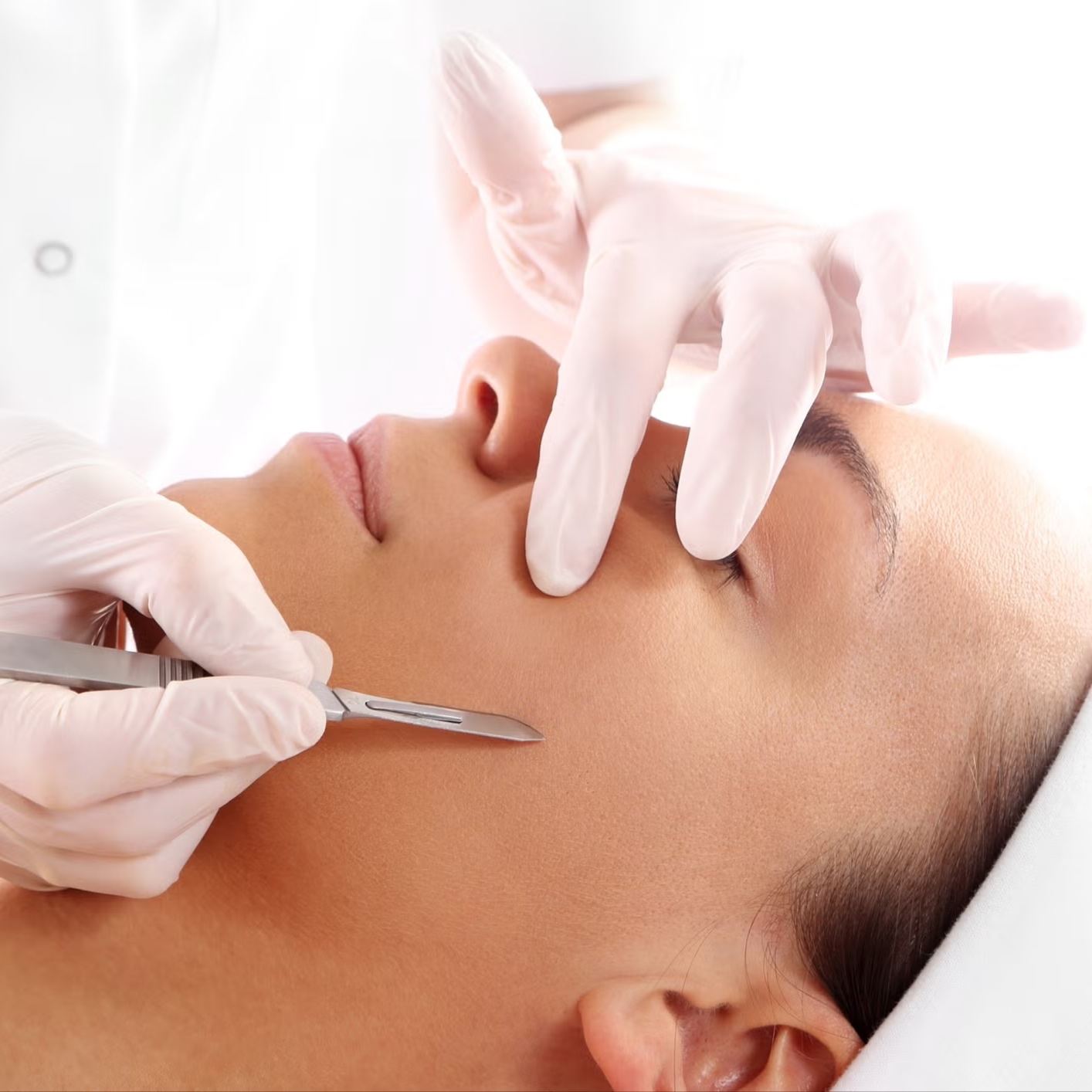 Dermaplaning Facial