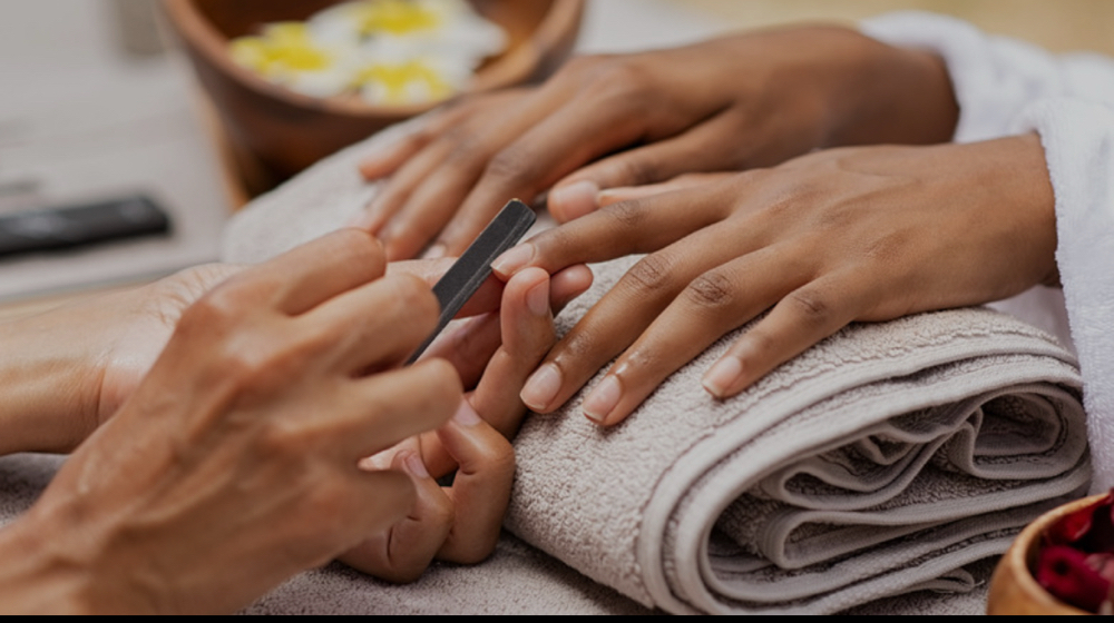Lust (Basic) Manicure