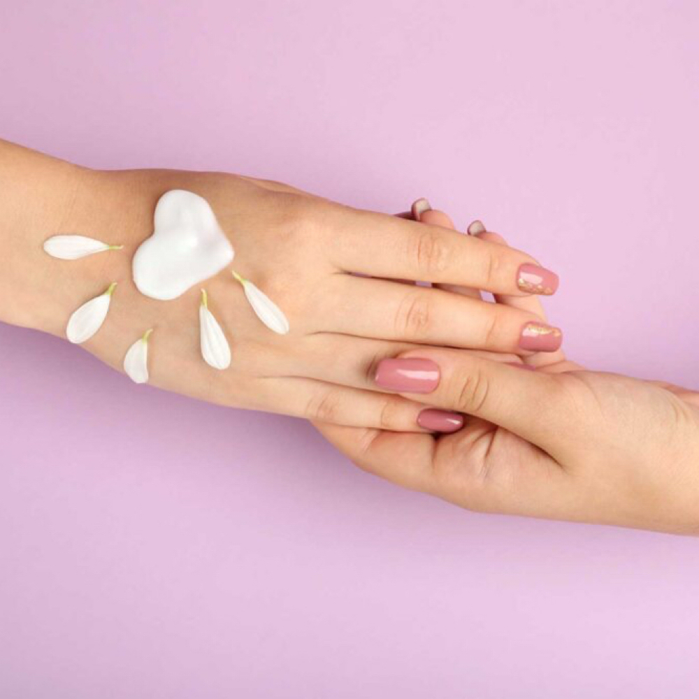 Paraffin Wax Hand Treatment at Mindful Skincare in Elmhurst, IL