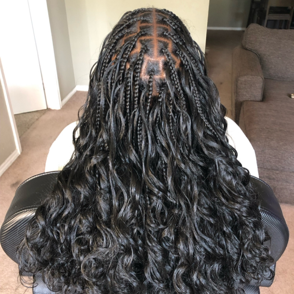 SMALL BOHO FRENCH CURLS at Burma The Braider