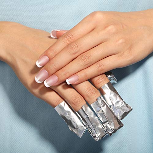 Soak Off Gel Polish at Emerald Salon in Harrisonville, MO