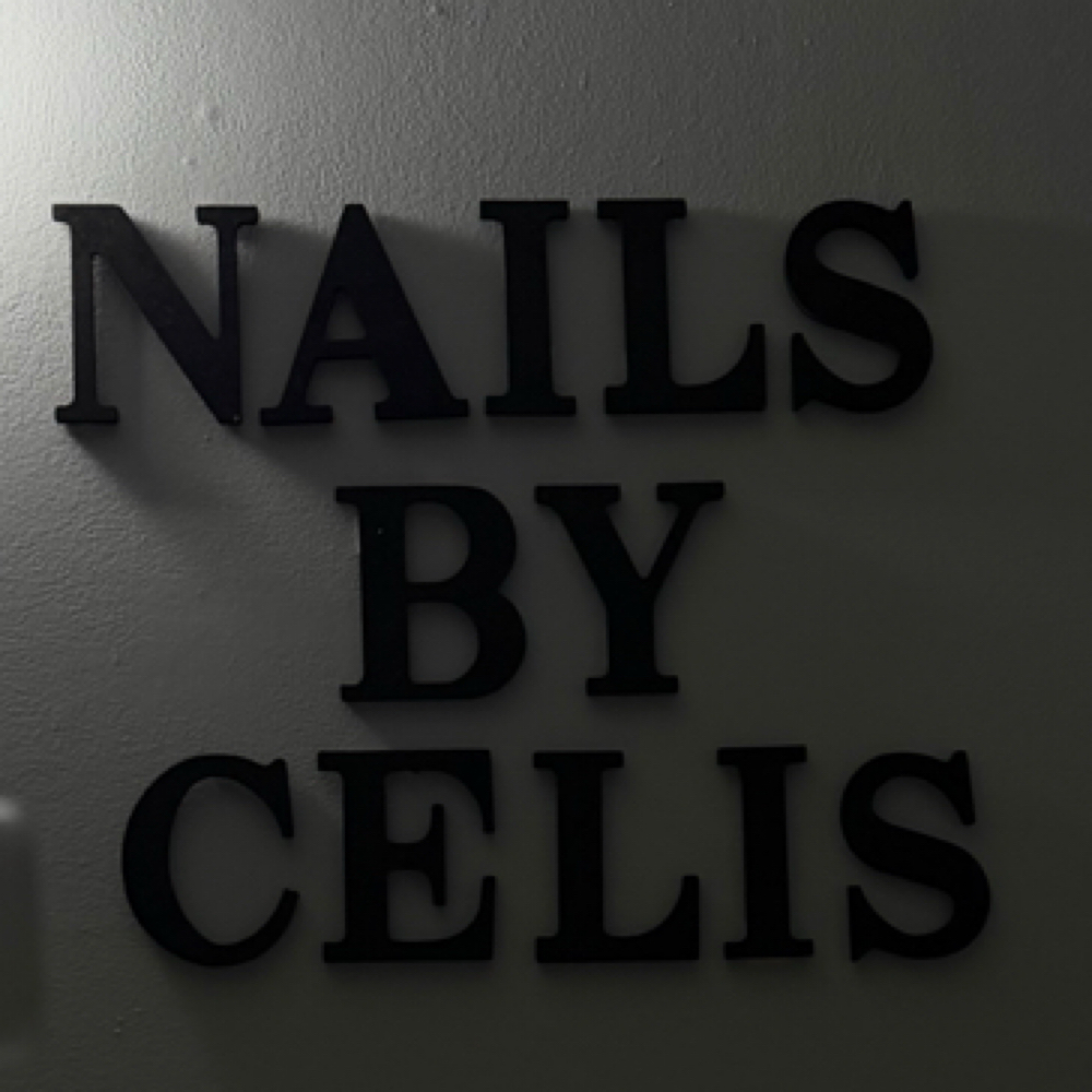 Design at Celisdoesnails in Schiller Park, IL