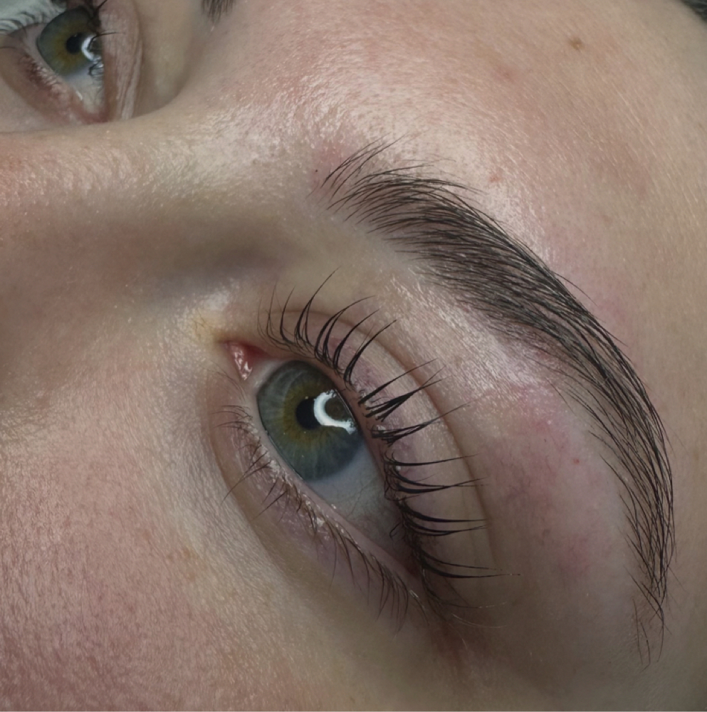 Lash Lift + Tint