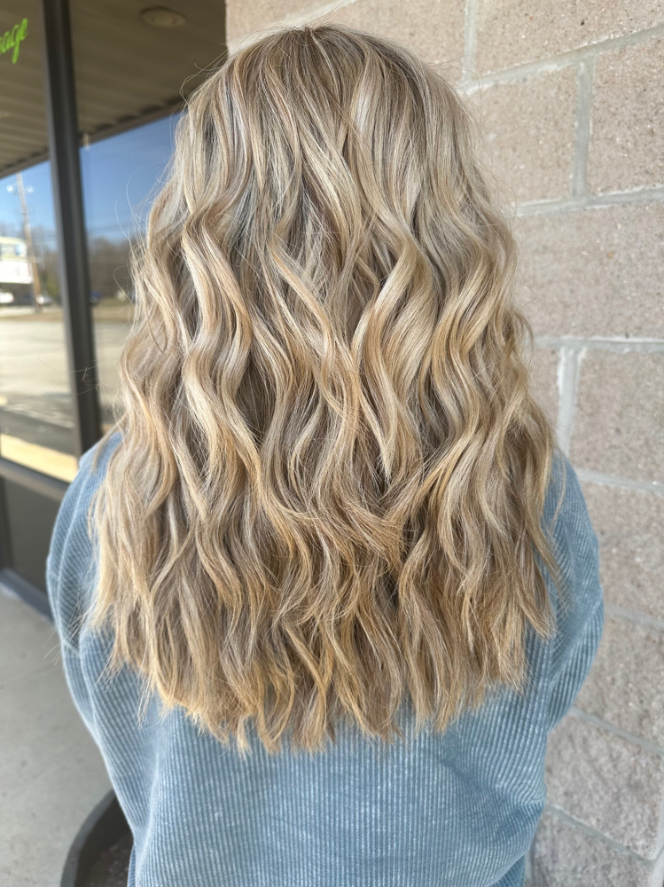 Full Head Highlights at April Norwood in Paragould, AR