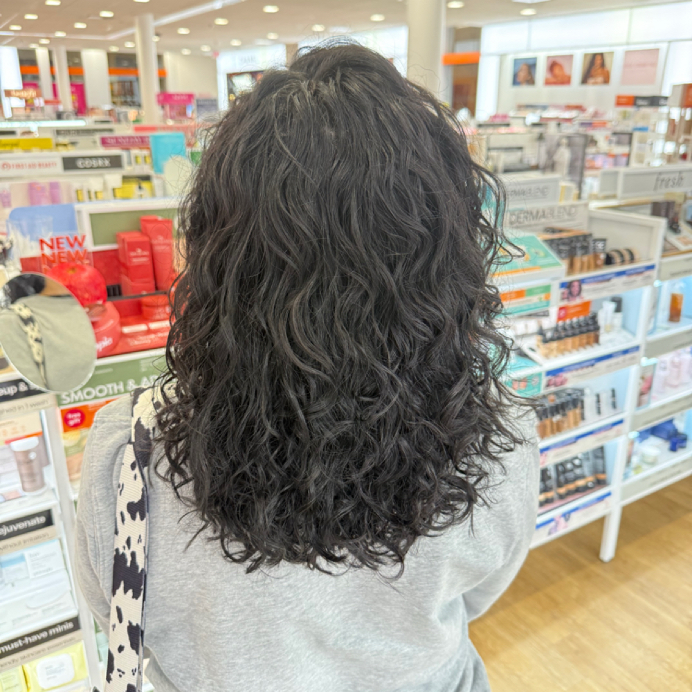 Curly Shape Up at The Messy Stylist in Portland, OR