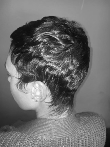 Natural Pixie (Mold & Curl)