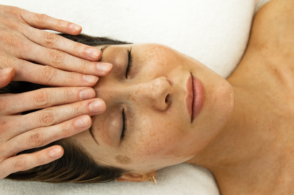 Signature Porefecting Facial