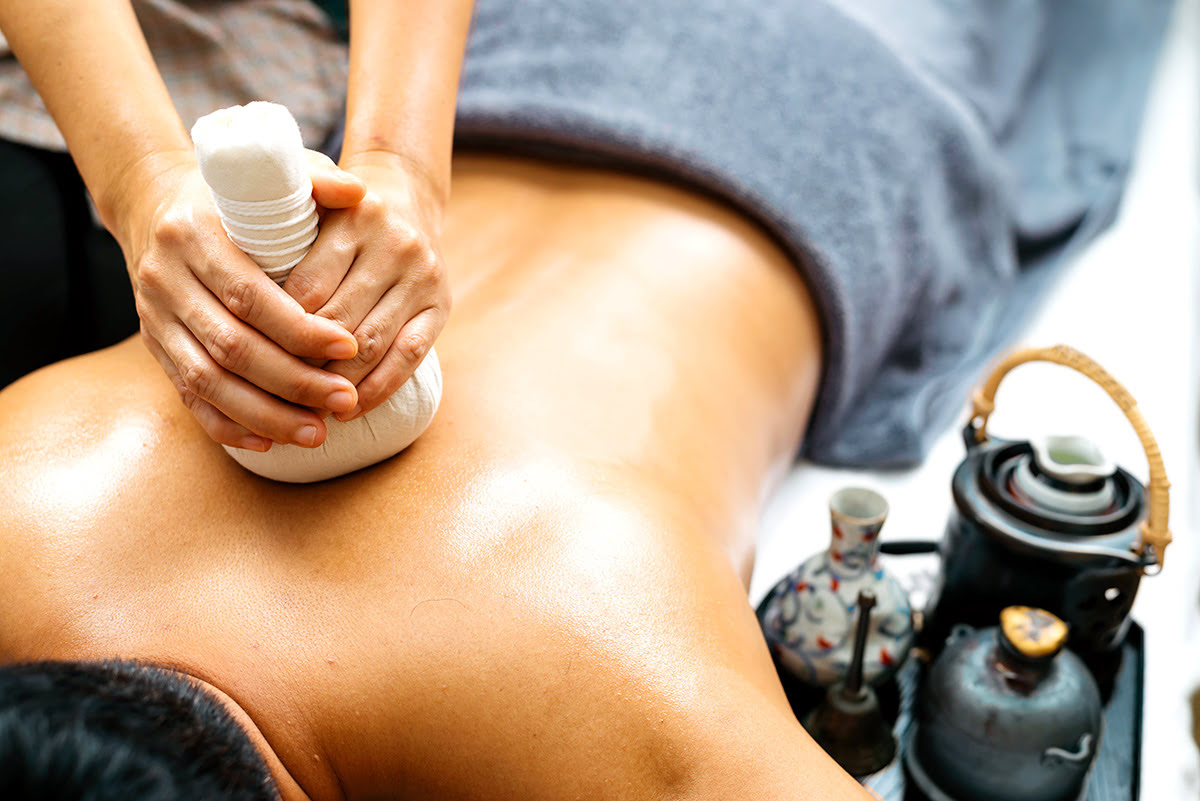 Thai combination Massage