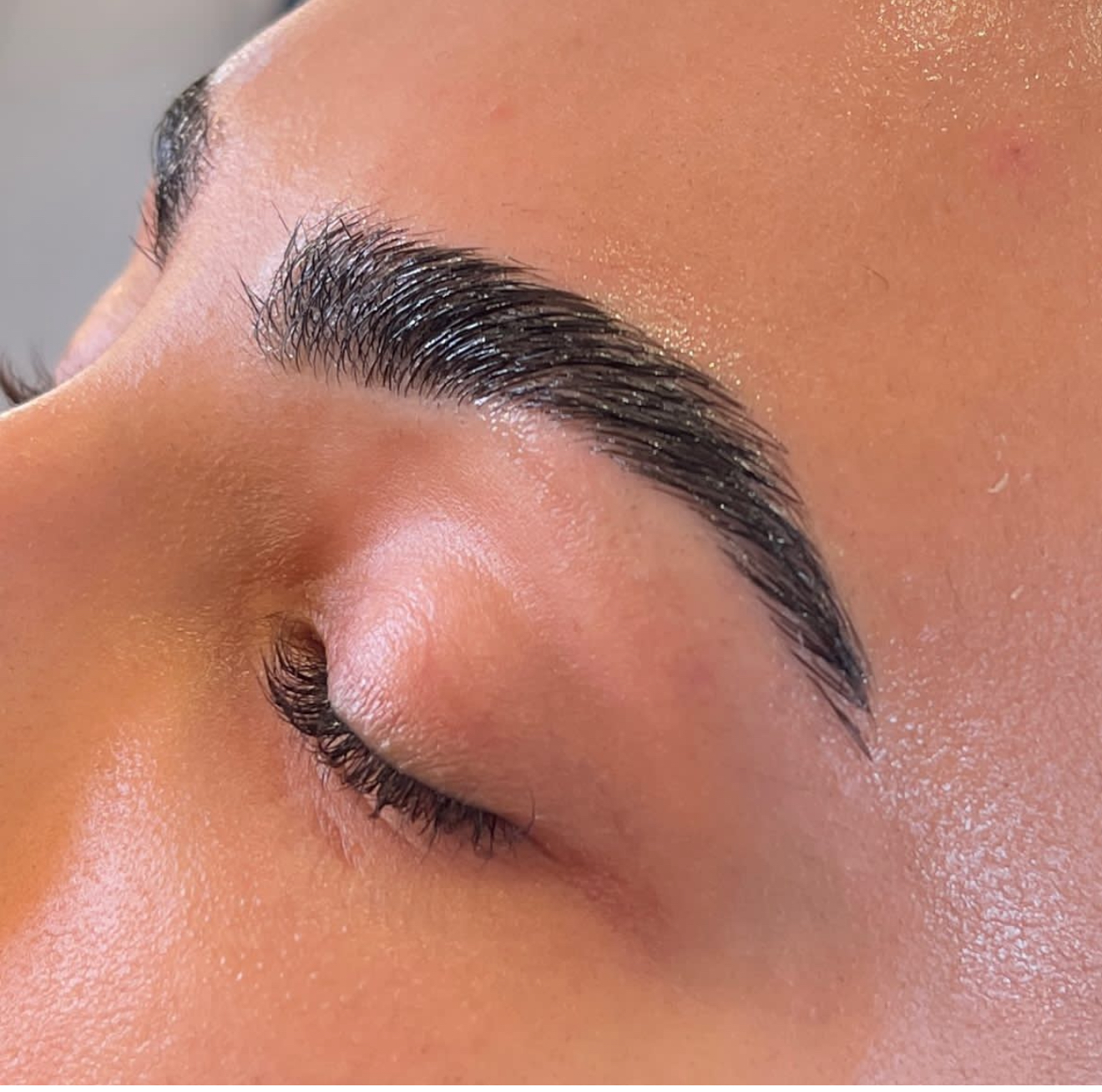 Eyebrow Lamination
