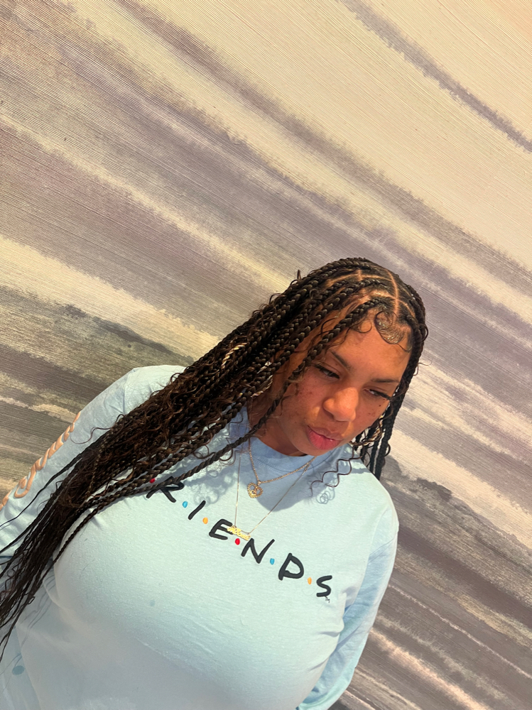 Medium knotless with human hair