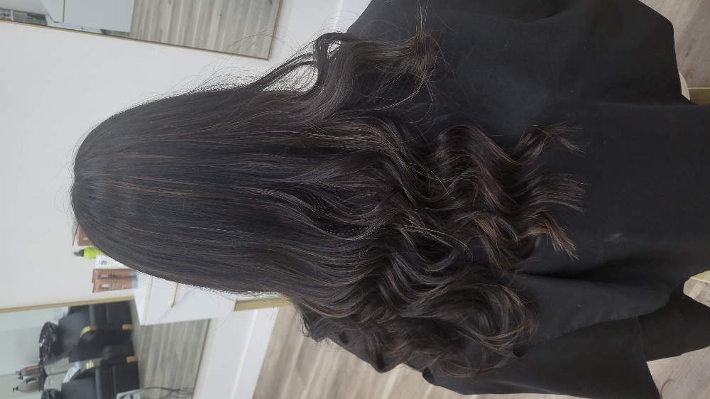 Highlights at Lux Beauty Bar in Nacogdoches, TX