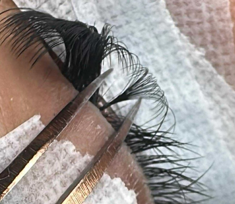 One Week Lash Fill
