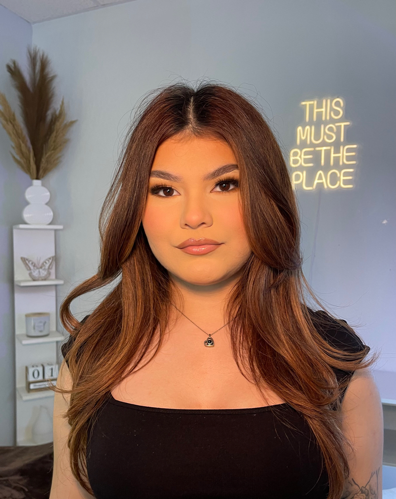MAKEUP APPLICATION