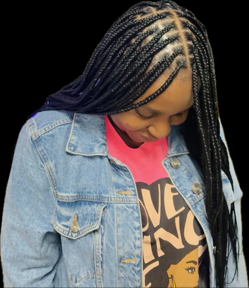 Smedium Knotless Braids