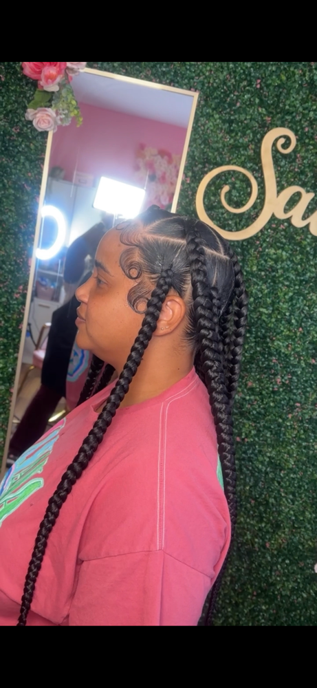 Jumbo Knotless Box Braids
