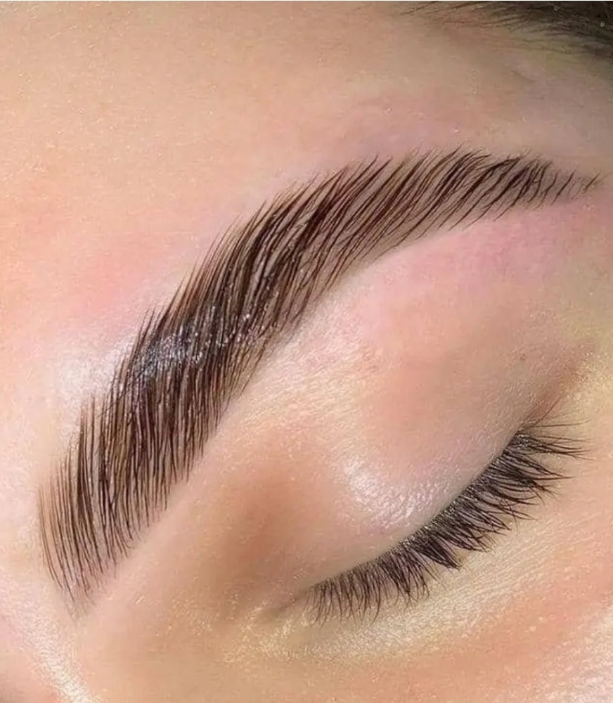 Eyebrow Lamination